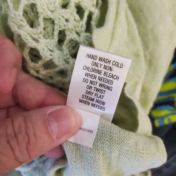 Croft and Barrow green crochet size XL long sleeves - Picture 6 of 12